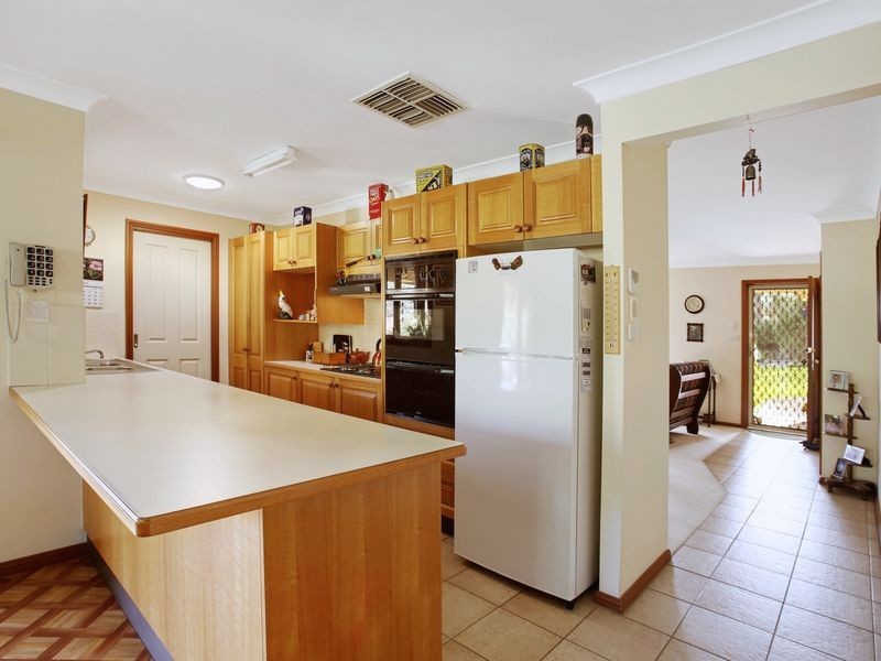14 Joseph Banks Court, Mount Annan NSW 2567