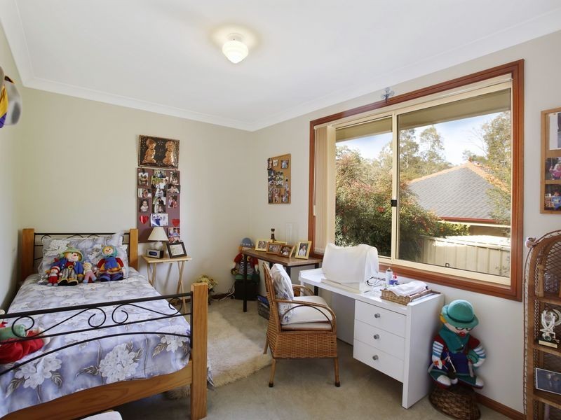 14 Joseph Banks Court, Mount Annan NSW 2567