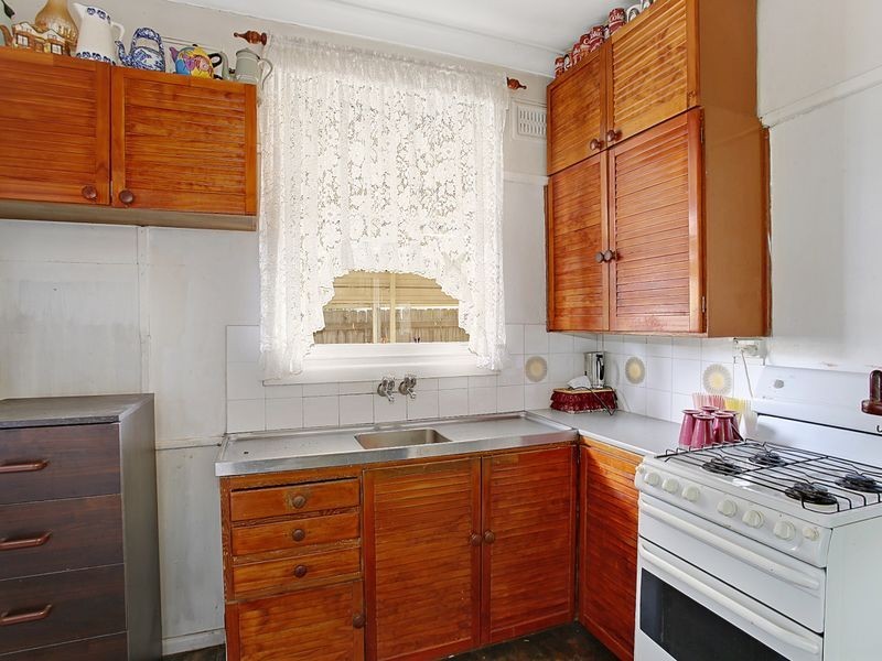 16 Sheahan Ave, Guildford NSW 2161