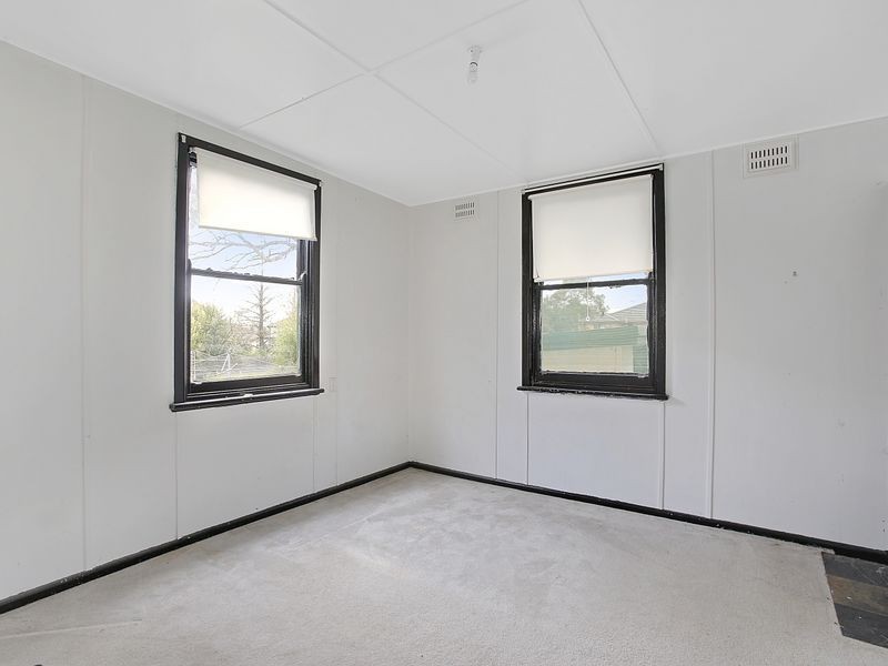 16 Sheahan Ave, Guildford NSW 2161