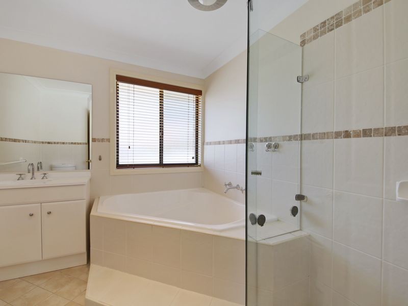 153 Welling Dr, Mount Annan NSW 2567