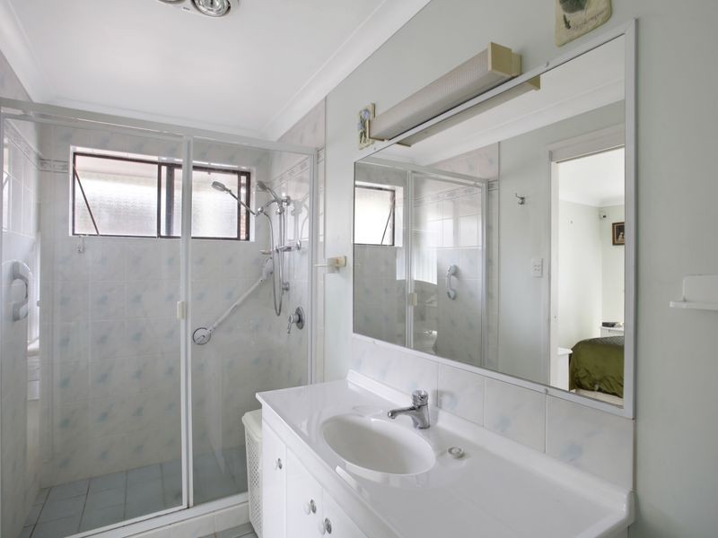 12 Mona Vale Place, Woodbine NSW 2560