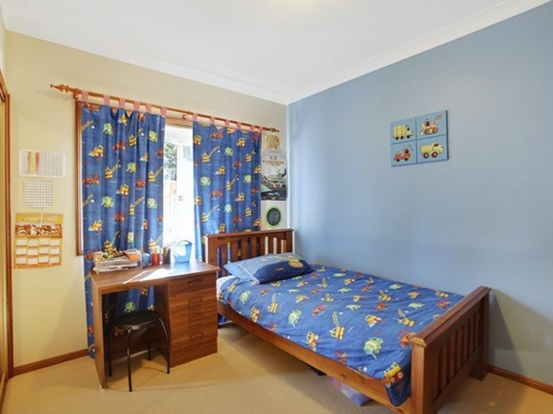 9 Palm Court, Narellan Vale NSW 2567