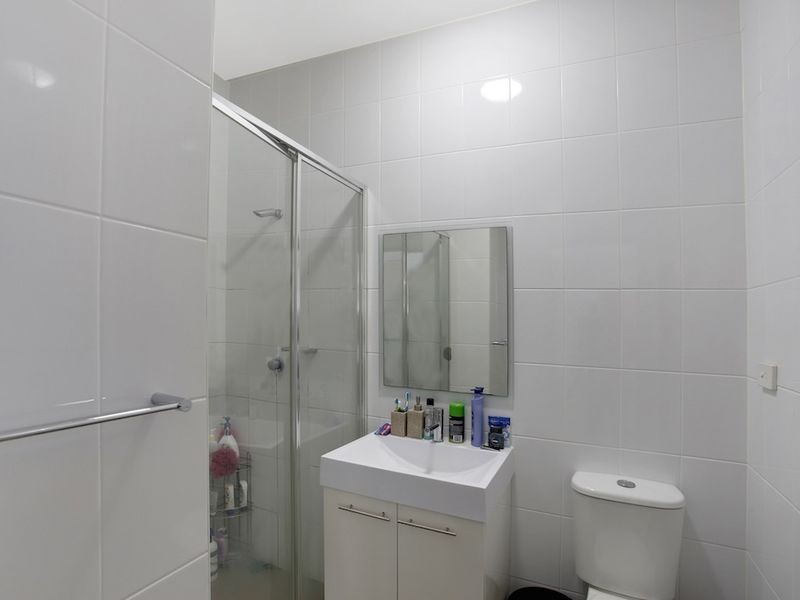 30C/541 Pembroke Rd, Leumeah NSW 2560