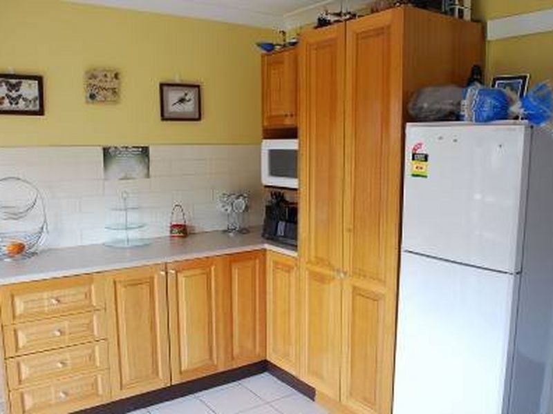 216 St Johns, Bradbury NSW 2560