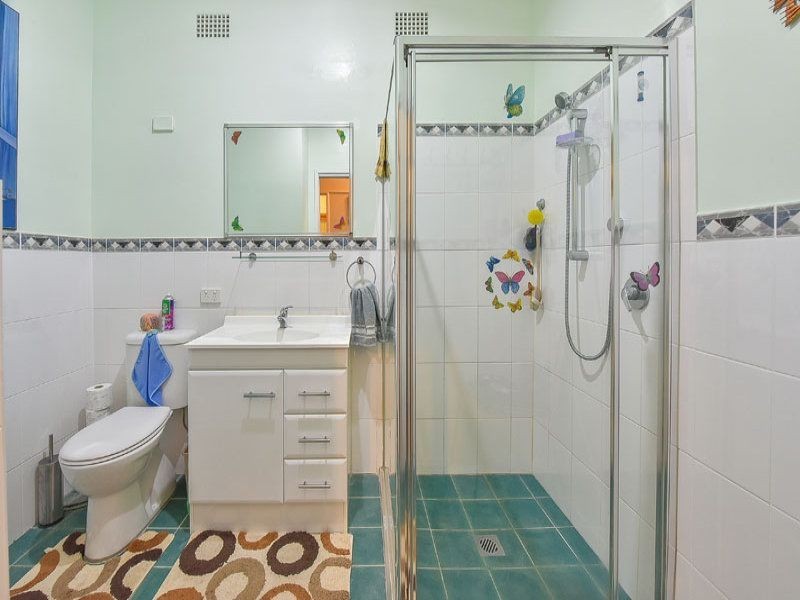 34 Bocking Ave, Bradbury NSW 2560