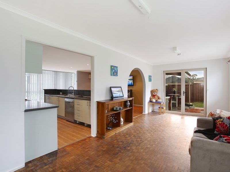 17 Loorana Road, Leumeah NSW 2560