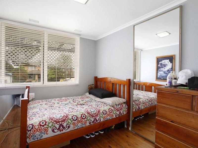 17 Loorana Road, Leumeah NSW 2560