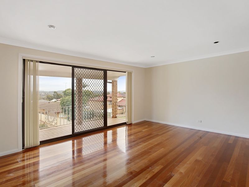 11 Burrinjuck Street, Leumeah NSW 2560