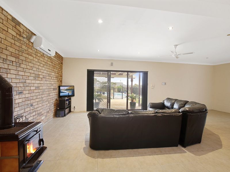 11 Burrinjuck Street, Leumeah NSW 2560