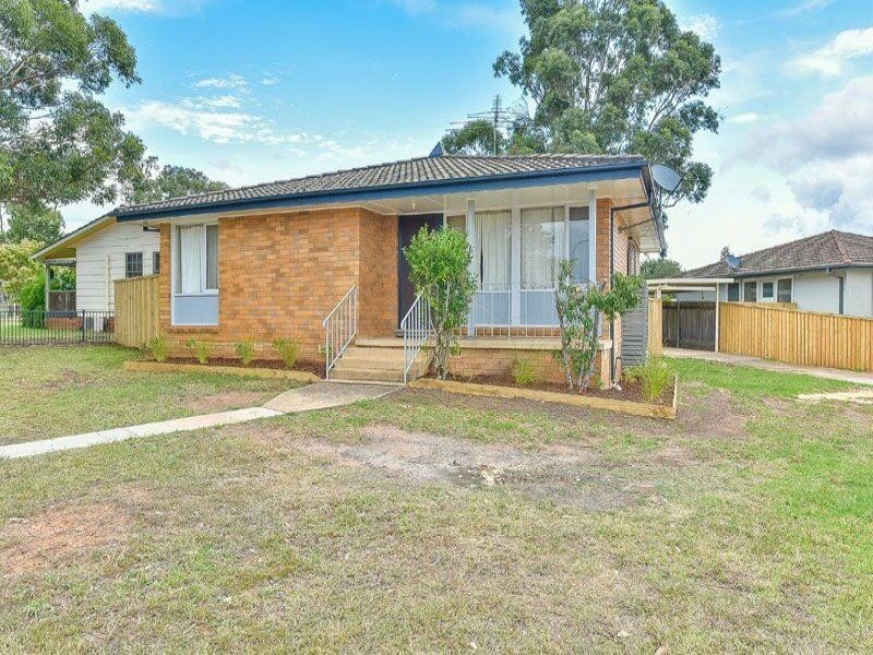 1 Lincluden Ave, Airds NSW 2560