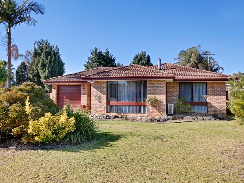 5 Marcellus Place, Rosemeadow NSW 2560