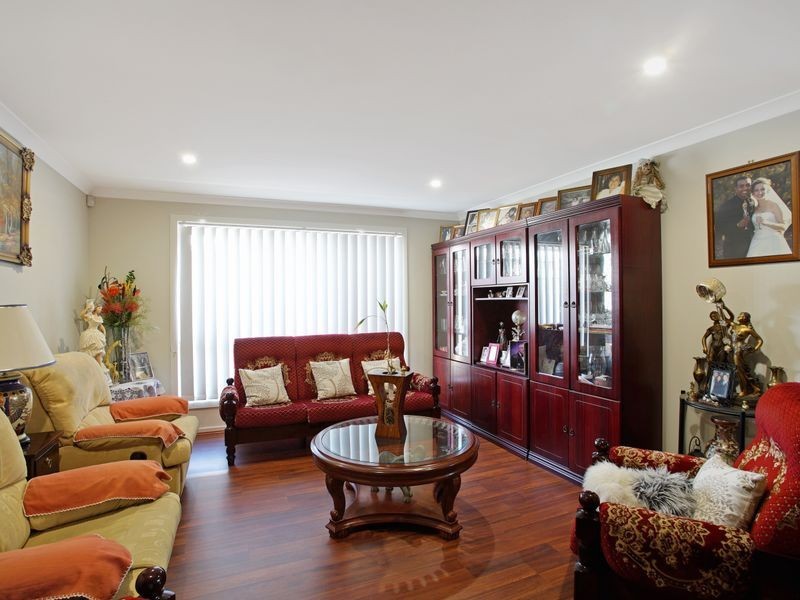 3 Debenham Street, Oran Park NSW 2570