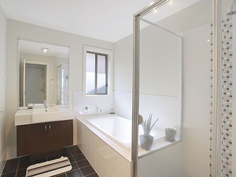 3 Debenham Street, Oran Park NSW 2570