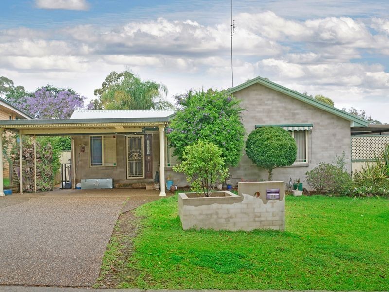 24 Tandara Avenue, Bradbury NSW 2560