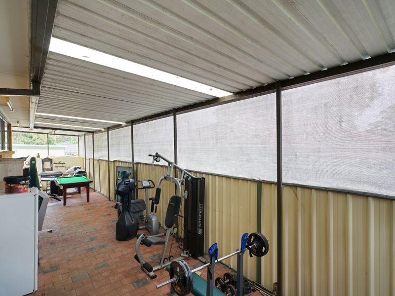 24 Tandara Avenue, Bradbury NSW 2560