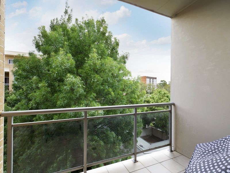 12/7-9 King Street, Campbelltown NSW 2560