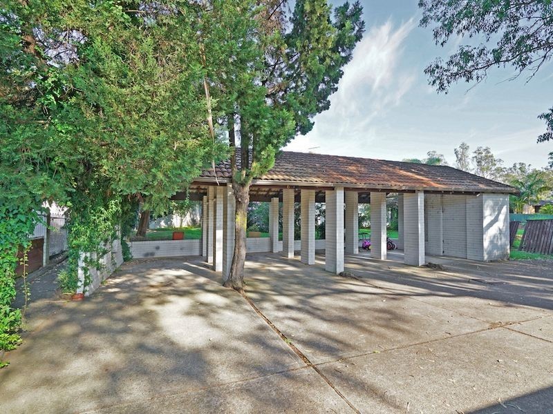 8/6 Clifford Crescent, Ingleburn NSW 2565