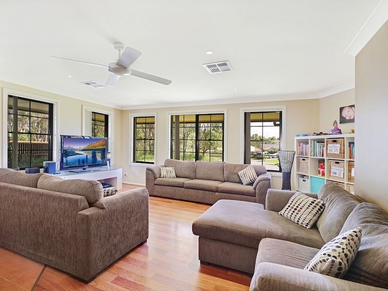 2 Ross Street, Currans Hill NSW 2567