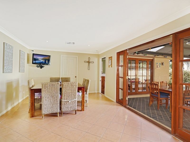 2 Ross Street, Currans Hill NSW 2567