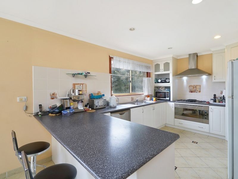 15 Normandy Terrace, Leumeah NSW 2560