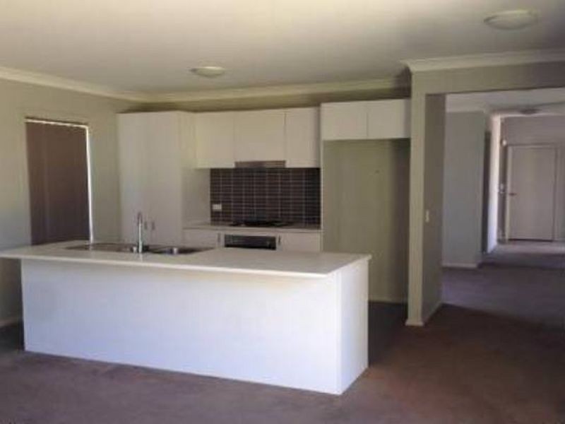 54 Kippax Avenue, Leumeah NSW 2560