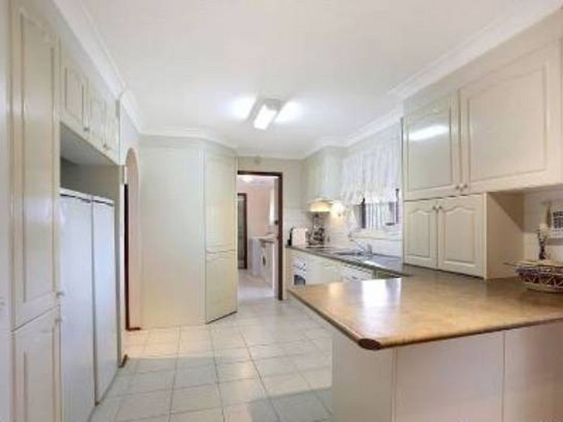 19 Starfighter Ave, Raby NSW 2566