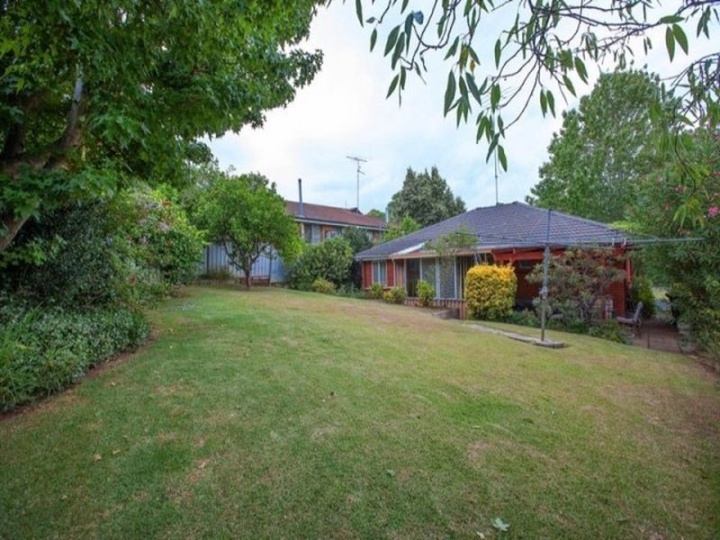 69 Coachwood Cres, Bradbury NSW 2560