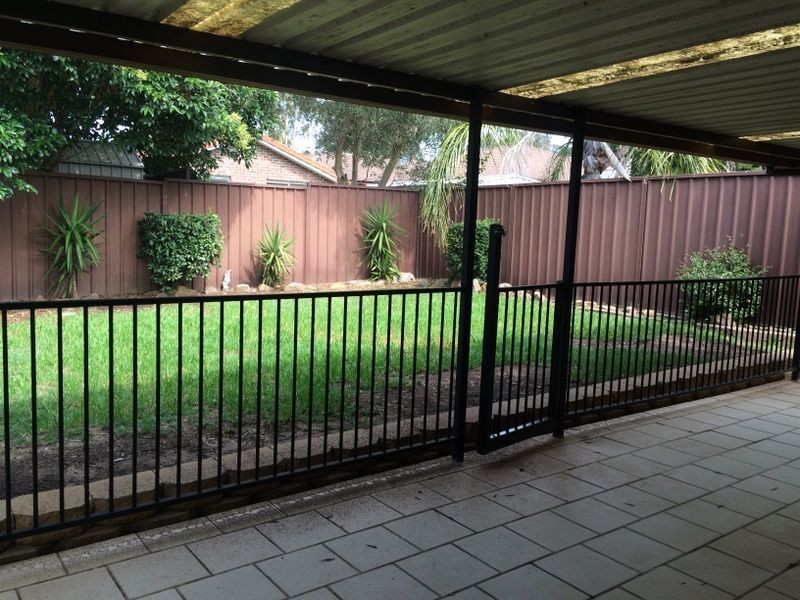 57 St Helens Park Dve, St Helens Park NSW 2560