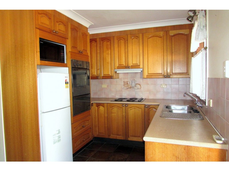 20 Watt Street, Leumeah NSW 2560