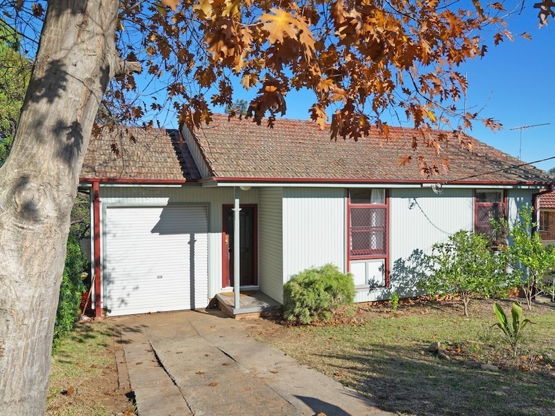 35 Condamine Street, Campbelltown NSW 2560