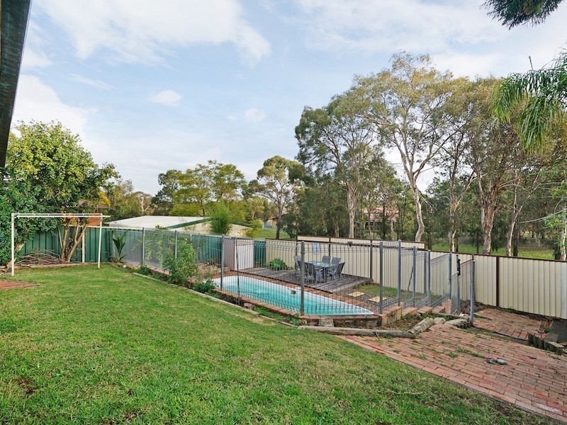 10 Albillo Place, Eschol Park NSW 2558