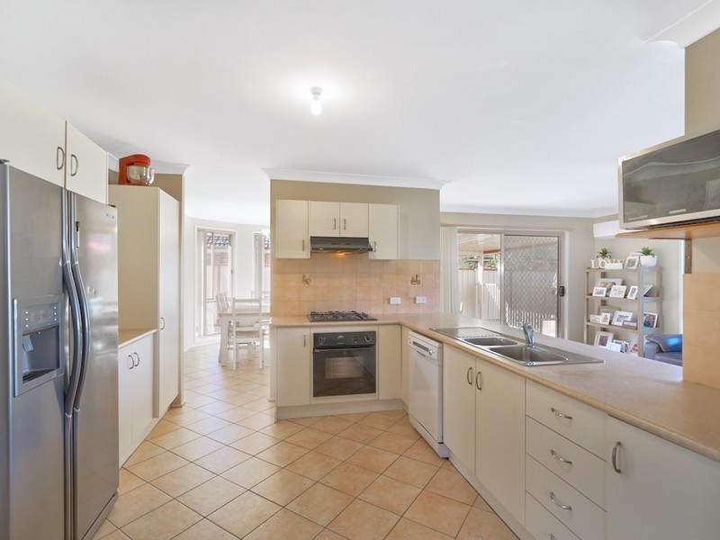 3 Ross Street, Currans Hill NSW 2567