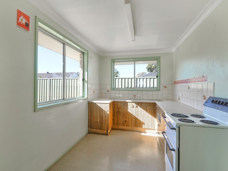 23 Eschol Park Drive, Eschol Park NSW 2558