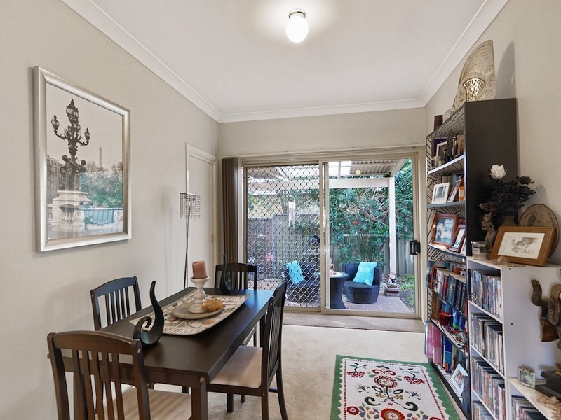 5C Huen Place, Tahmoor NSW 2573