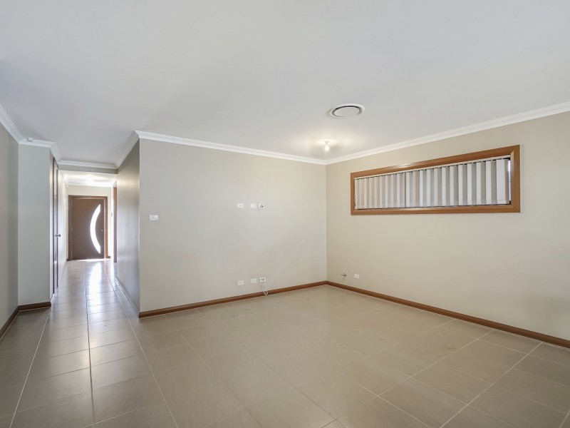 6 Leeuwin Road, Gregory Hills NSW 2557