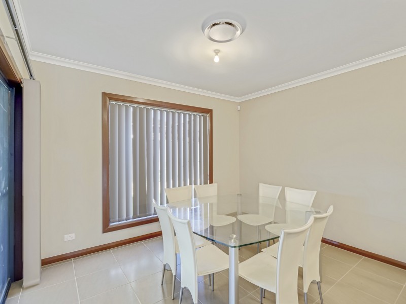 6 Leeuwin Road, Gregory Hills NSW 2557
