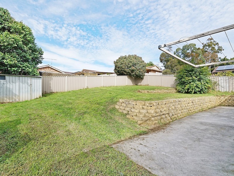 10 Twingleton Avenue, Ambarvale NSW 2560