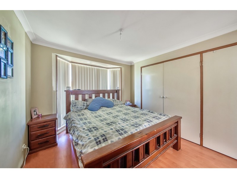 32 Pyramus Circuit, Rosemeadow NSW 2560