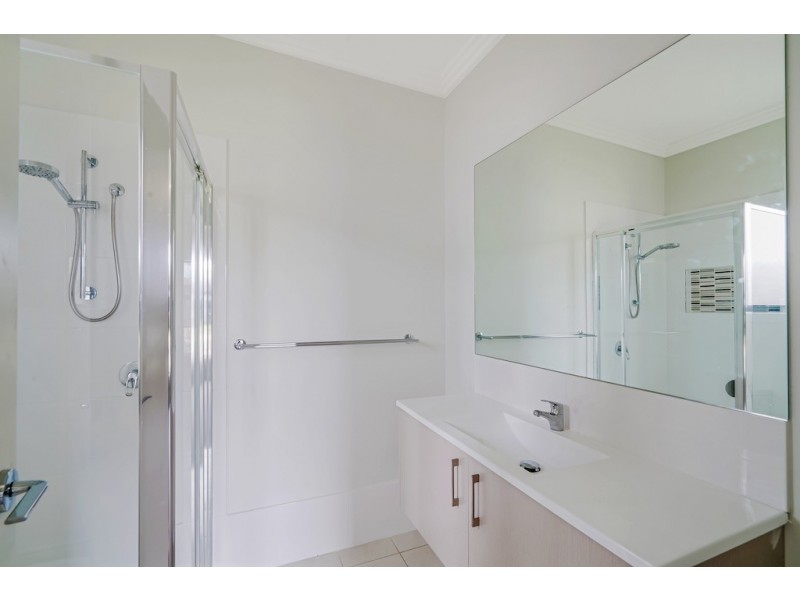 17 Silky Road, Spring Farm NSW 2570