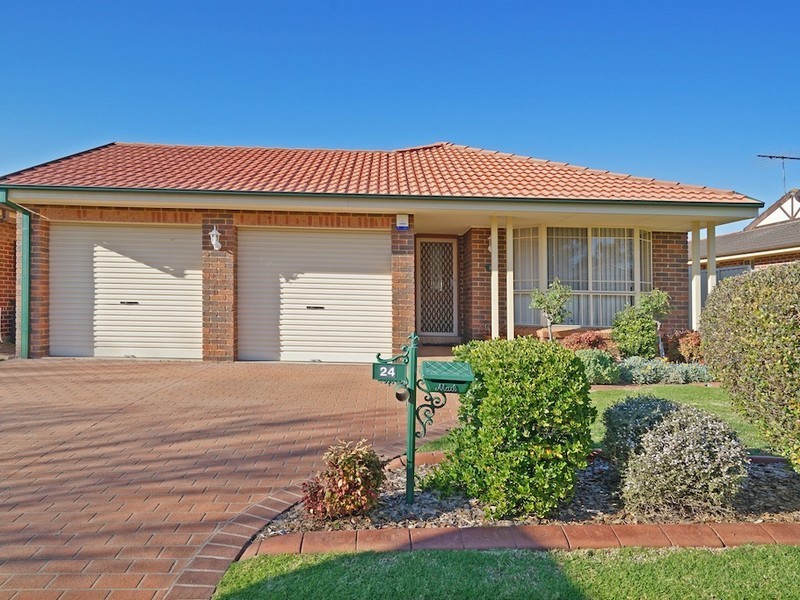 24 Veness Circuit, Narellan Vale NSW 2567