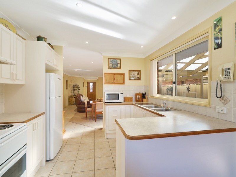 24 Veness Circuit, Narellan Vale NSW 2567
