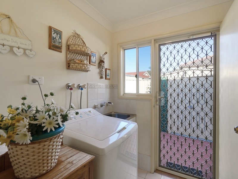 24 Veness Circuit, Narellan Vale NSW 2567