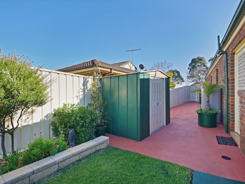 24 Veness Circuit, Narellan Vale NSW 2567