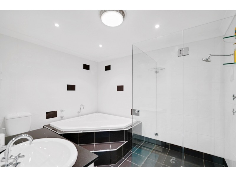 25 High Street, Campbelltown NSW 2560