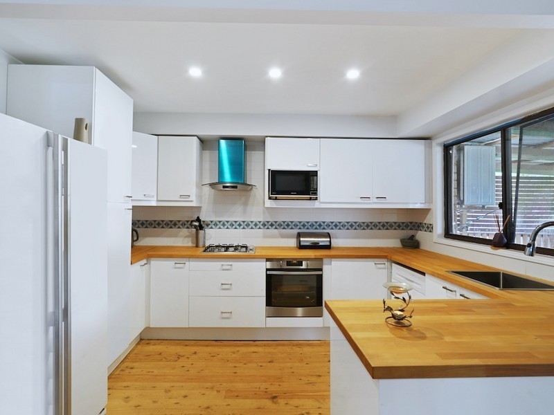 9 Harthouse Road, Ambarvale NSW 2560