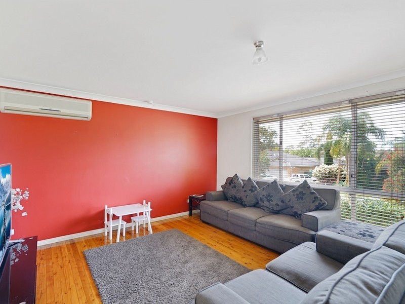 16 Harcourt Place, Eagle Vale NSW 2558