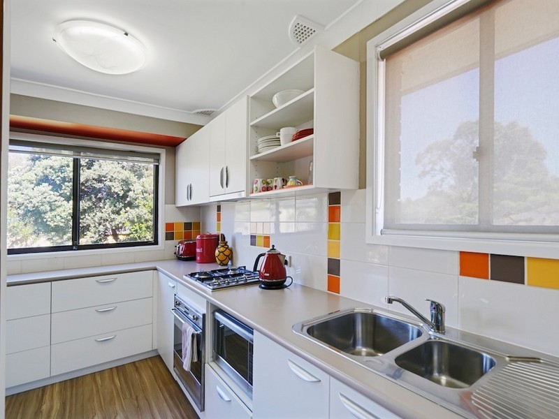 12 Lillyvicks Crescent, Ambarvale NSW 2560