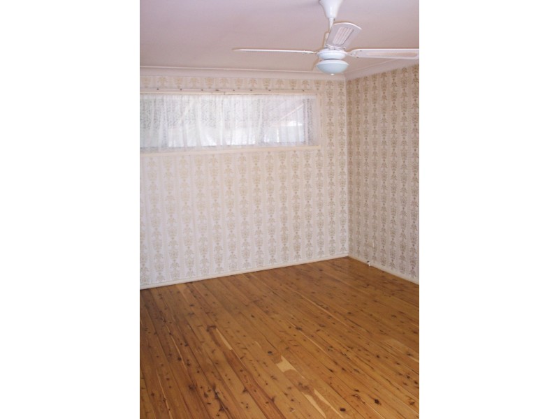 21 Brudenell Street, Leumeah NSW 2560