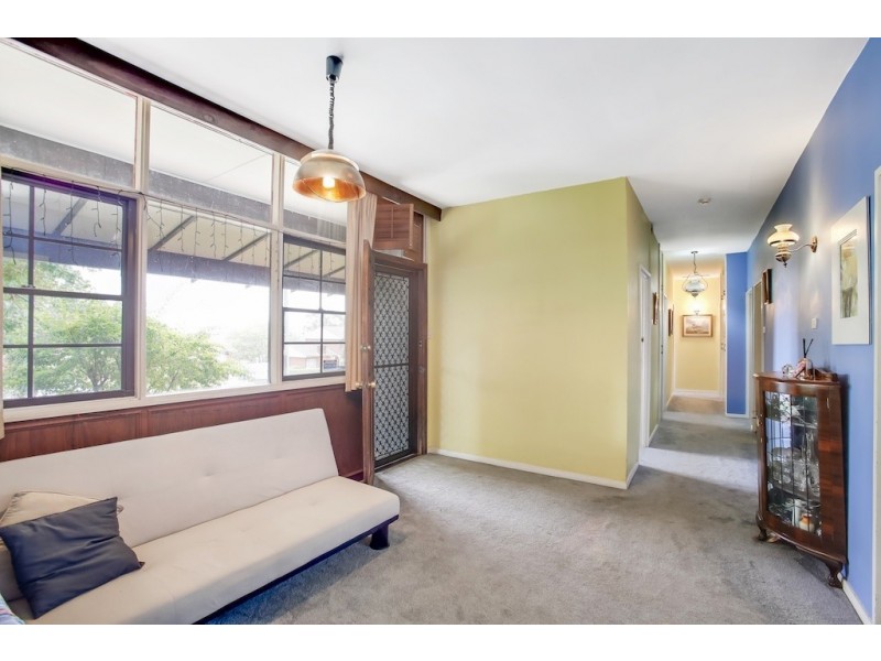 132 Lindesay Street, Campbelltown NSW 2560